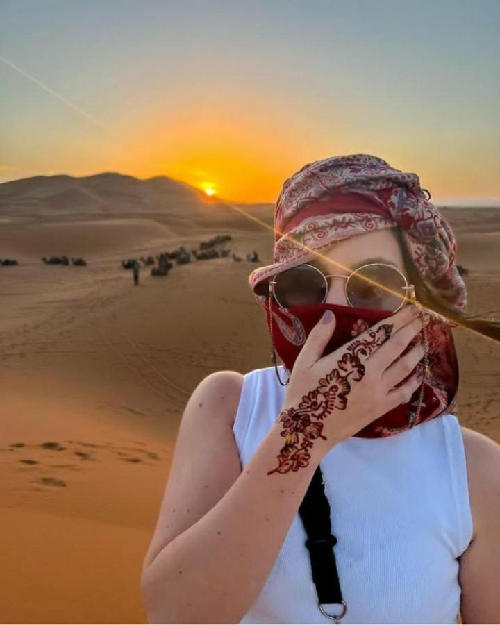 Desert Romantic Camp 메르주가 외부 사진