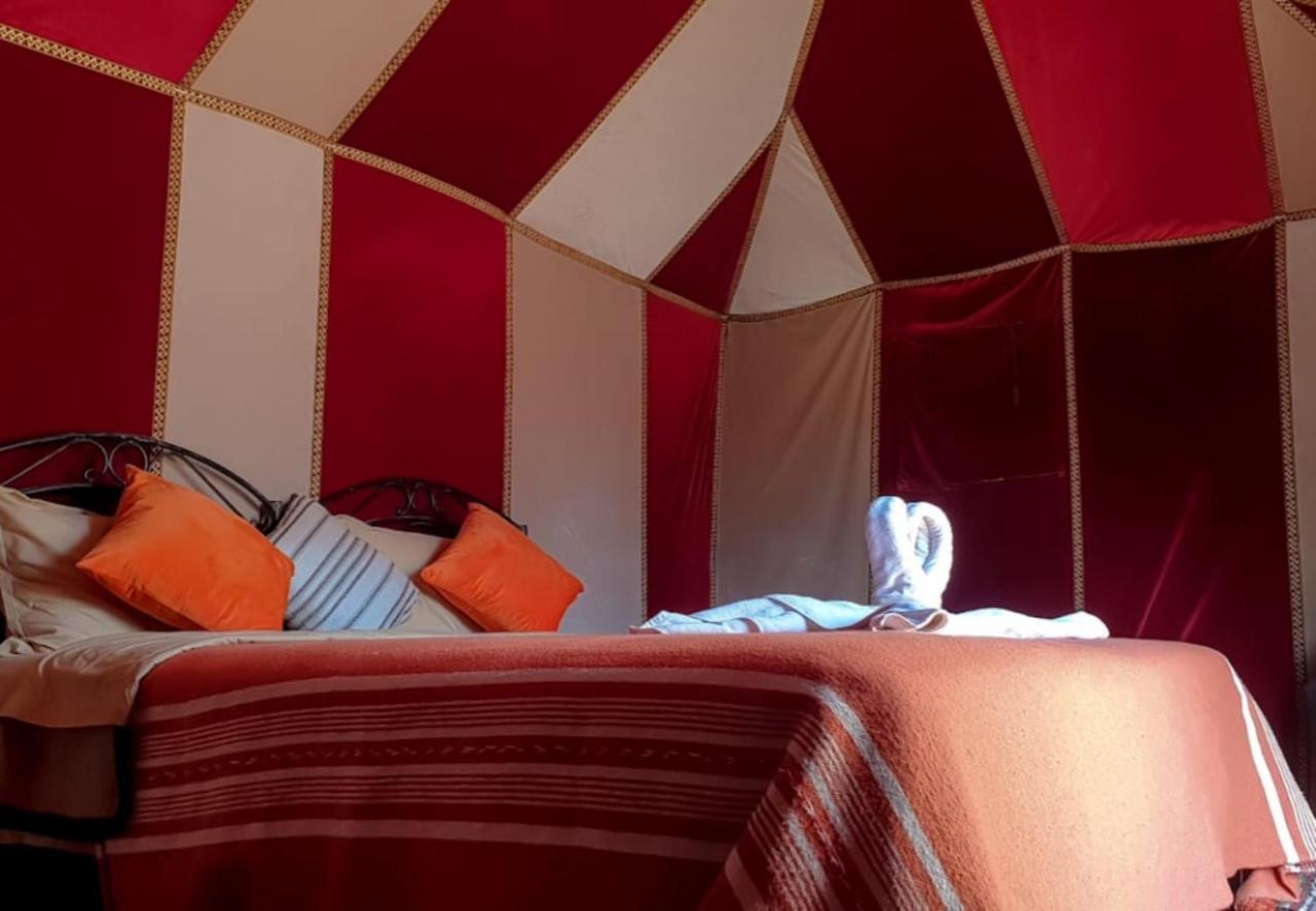 Desert Romantic Camp 메르주가 외부 사진
