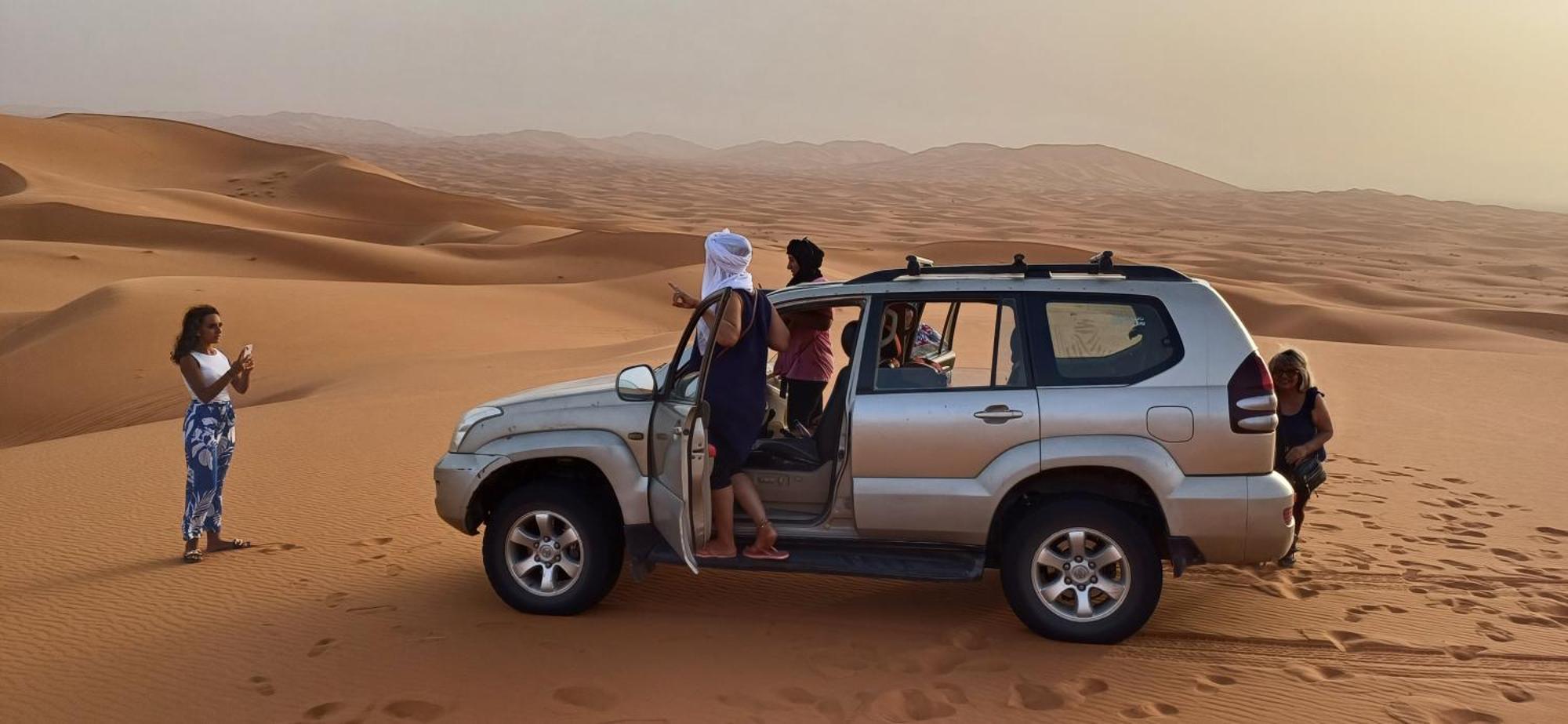 Desert Romantic Camp 메르주가 외부 사진