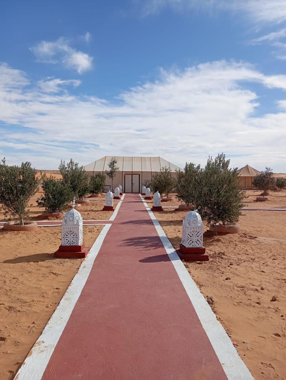 Desert Romantic Camp 메르주가 외부 사진