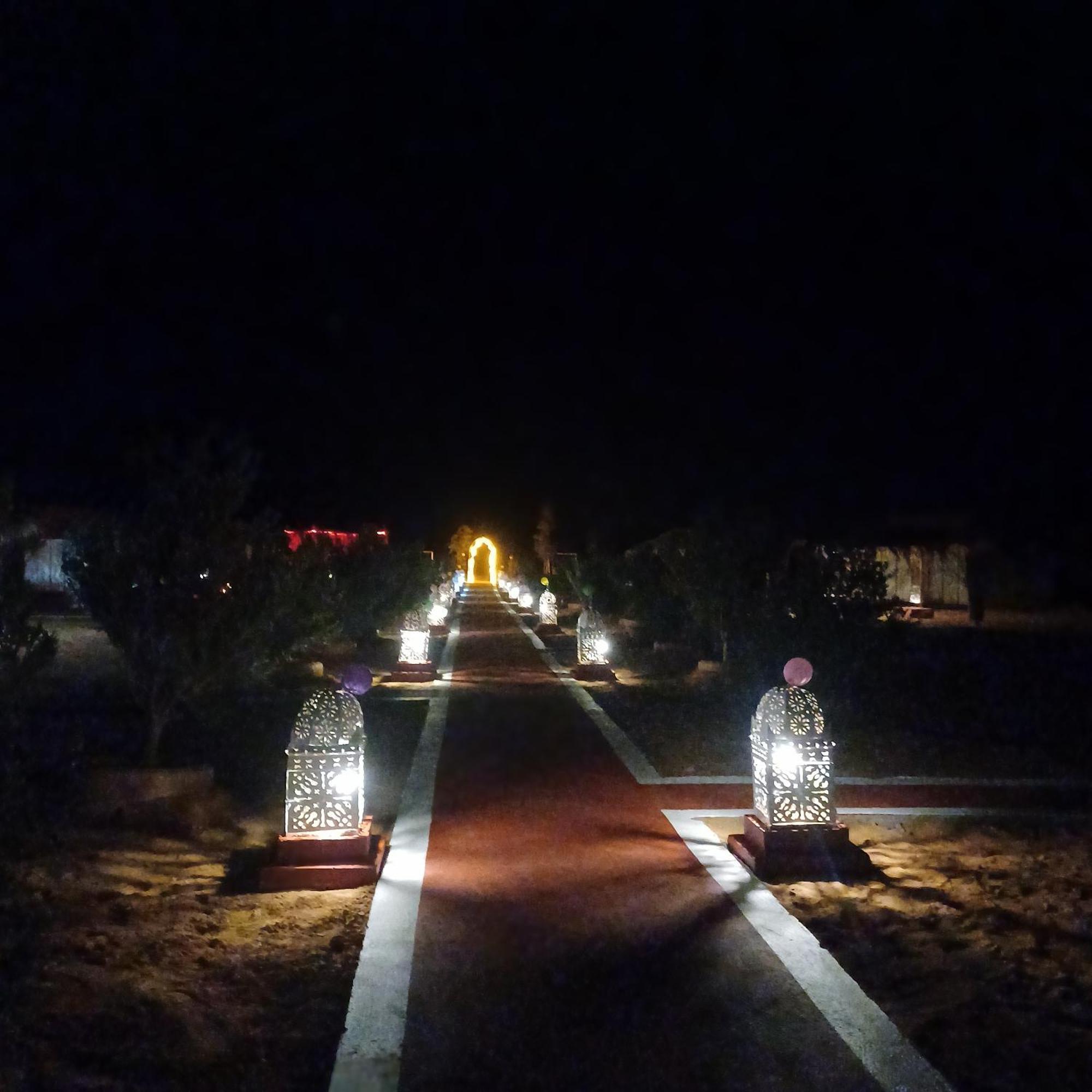 Desert Romantic Camp 메르주가 외부 사진
