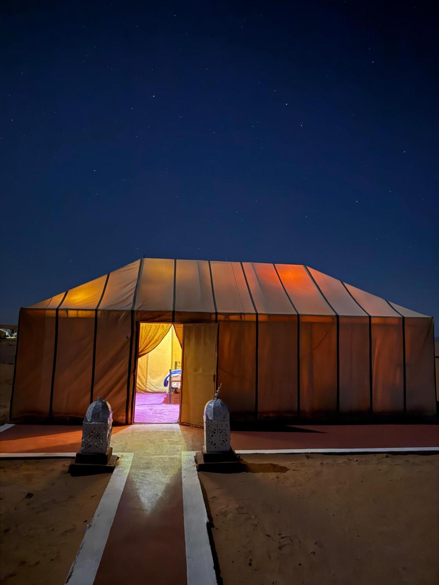 Desert Romantic Camp 메르주가 외부 사진